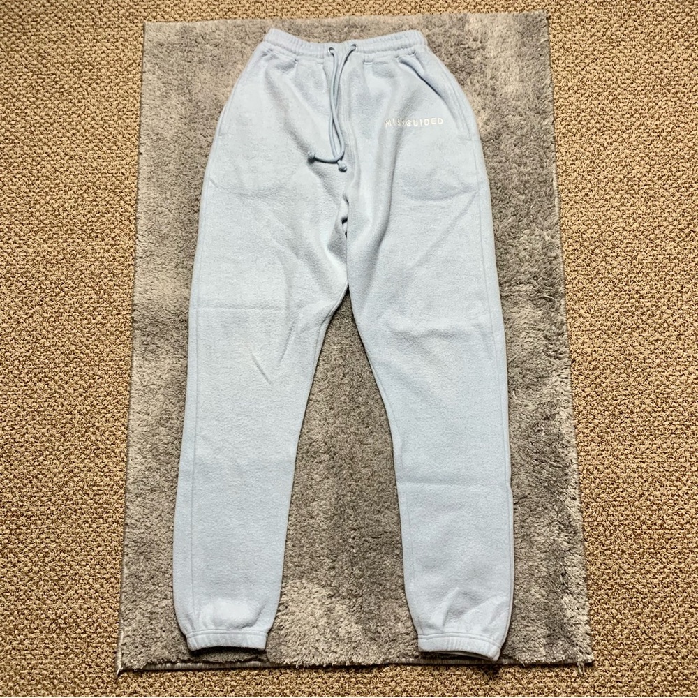 NWOT Missguided Oversized 90s Fleece Teddy Joggers